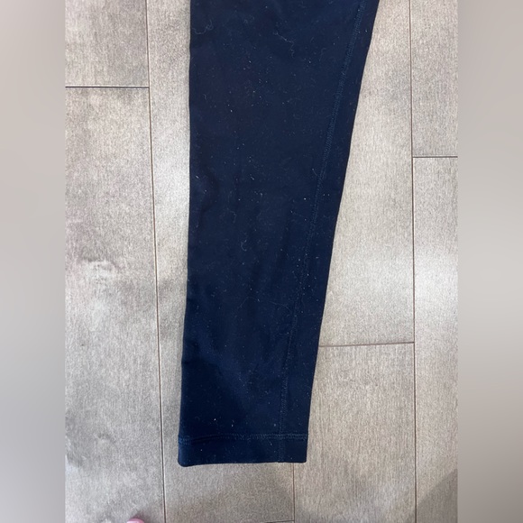 Aritzia TNA leggings - Picture 7 of 7